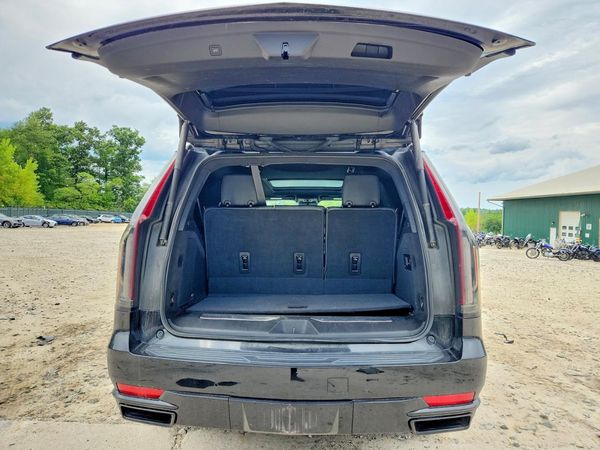 2023 CADILLAC ESCALADE