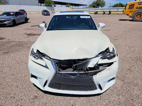 2016 LEXUS IS