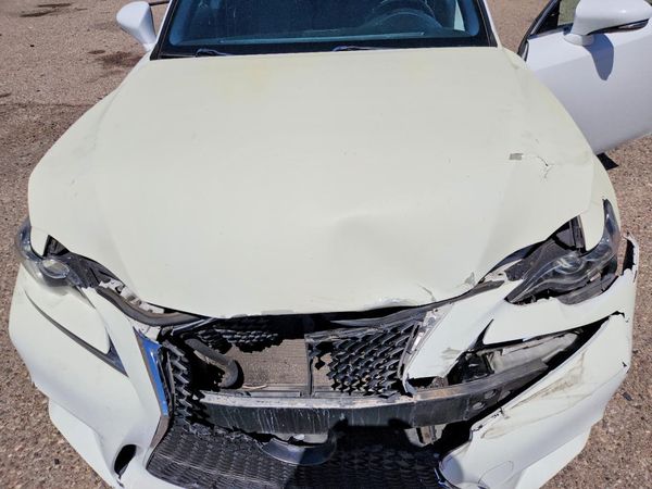 2016 LEXUS IS