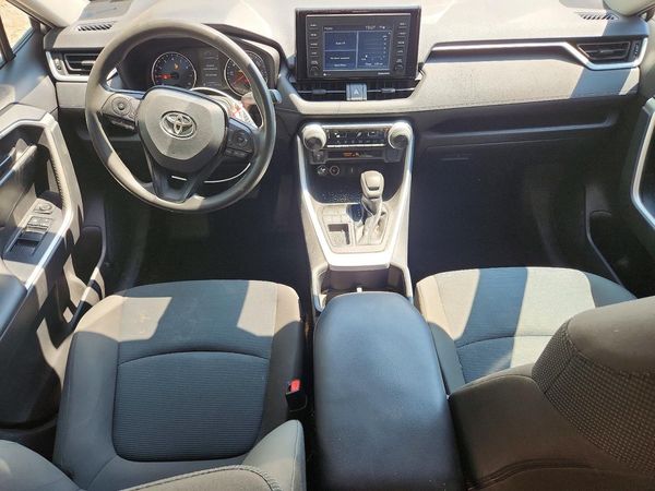 2022 TOYOTA RAV4 LE