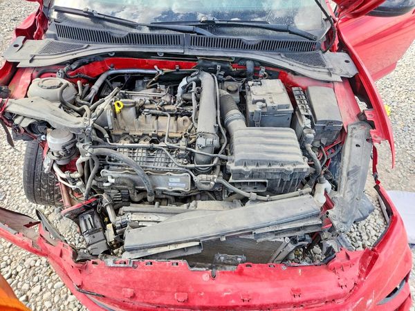 2019 VOLKSWAGEN JETTA S, SE, R-Line