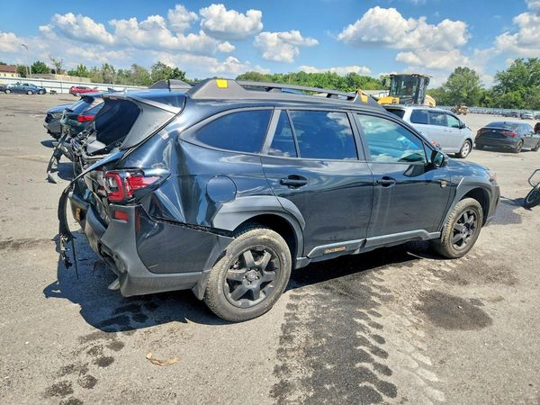 2022 SUBARU OUTBACK
