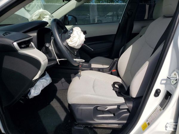 2026 TOYOTA COROLLA CROSS