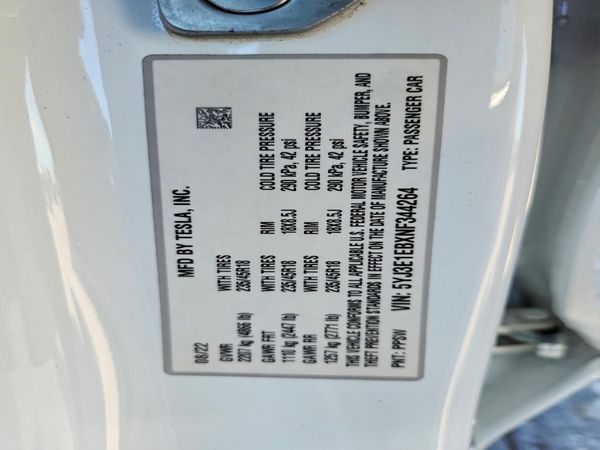 2022 TESLA MODEL 3