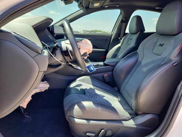 2023 HYUNDAI SONATA