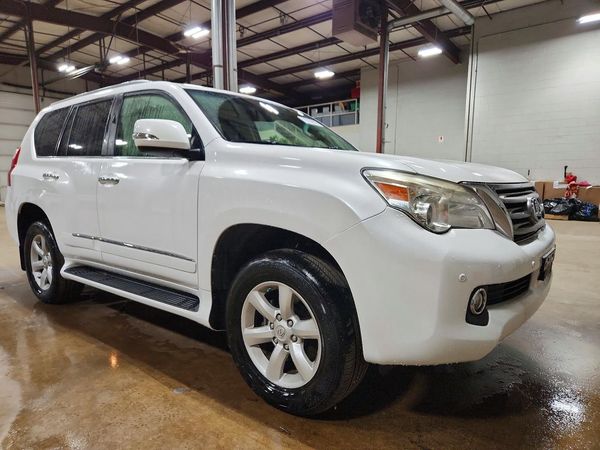 2013 LEXUS GX 460 Base
