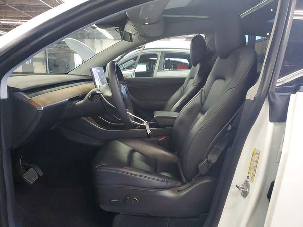 2020 TESLA MODEL Y