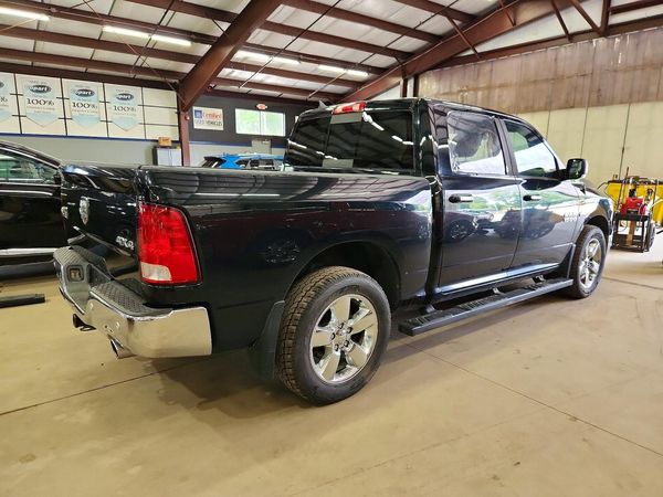 2017 RAM 1500 SLT
