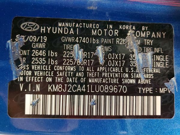 2020 HYUNDAI TUCSON SE