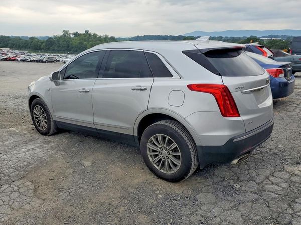2017 CADILLAC XT5