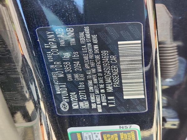 2025 HYUNDAI ELANTRA