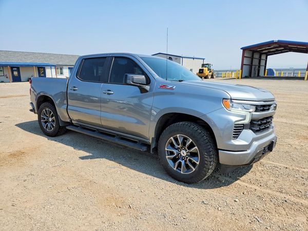 2023 CHEVROLET SILVERADO RST — Passenger 3/4
