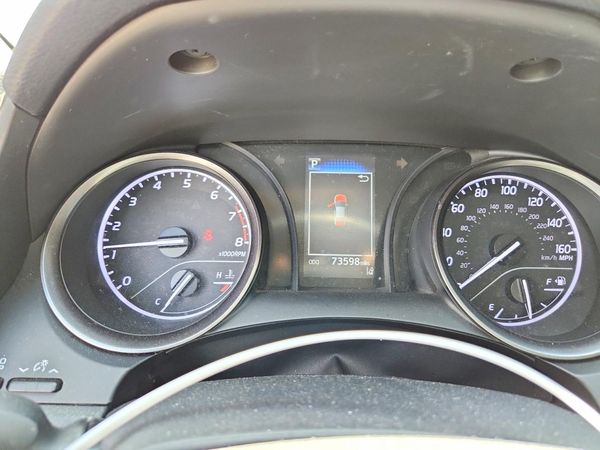 2021 TOYOTA CAMRY SE + Convenient Pkg