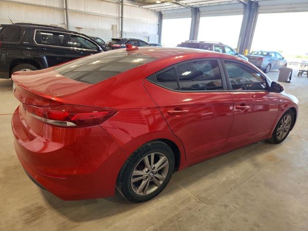 2017 HYUNDAI ELANTRA