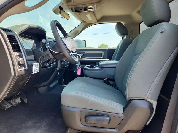 2020 RAM 1500 CLASSIC Classic DS