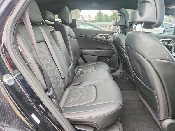 2024 KIA SPORTAGE X-LINE