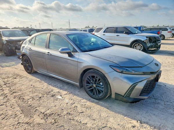 2025 TOYOTA CAMRY