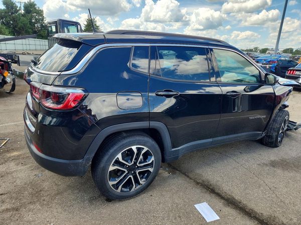 2024 JEEP COMPASS
