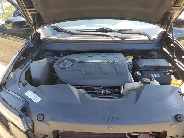 2019 JEEP CHEROKEE LATITUDE PLUS 4X4