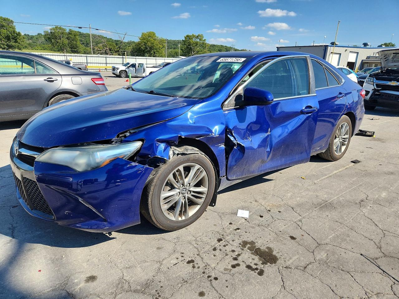 2016 TOYOTA CAMRY