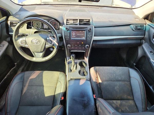 2016 TOYOTA CAMRY