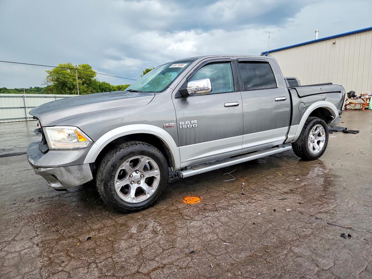 2013 RAM 1500 LARAMIE CREW CAB 4X4