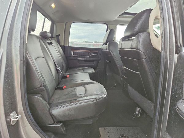 2013 RAM 1500 LARAMIE CREW CAB 4X4