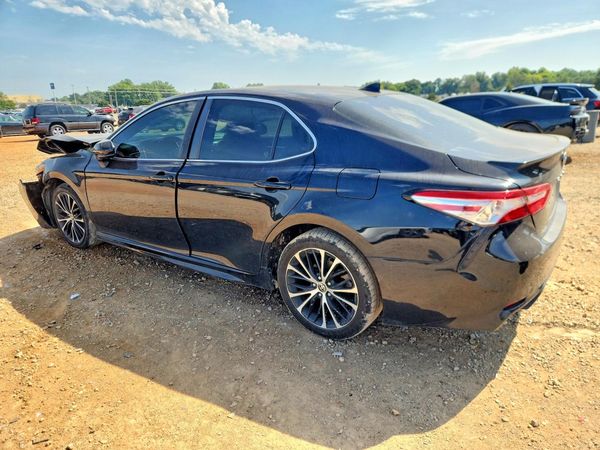 2020 TOYOTA CAMRY
