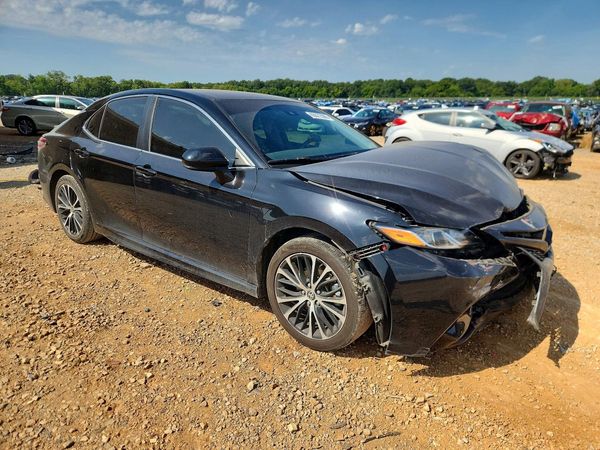 2020 TOYOTA CAMRY