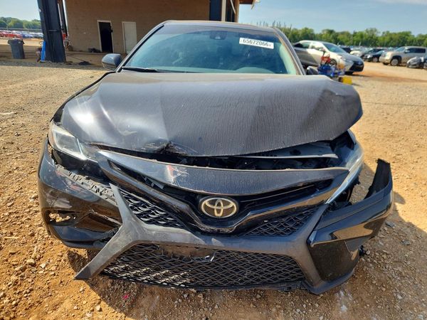 2020 TOYOTA CAMRY