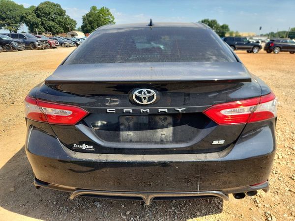 2020 TOYOTA CAMRY
