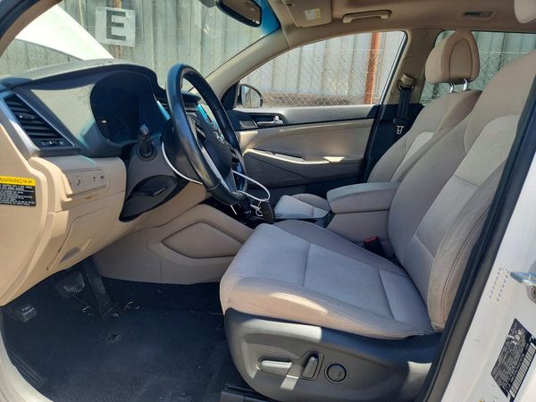 2017 HYUNDAI TUCSON