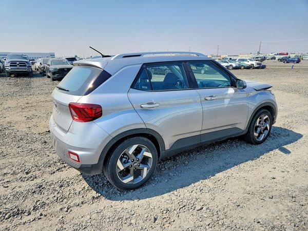 2025 HYUNDAI VENUE SEL, Limited