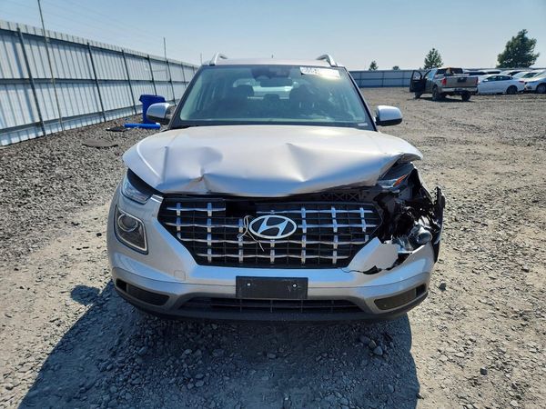 2025 HYUNDAI VENUE SEL, Limited