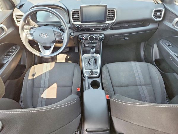 2025 HYUNDAI VENUE SEL, Limited