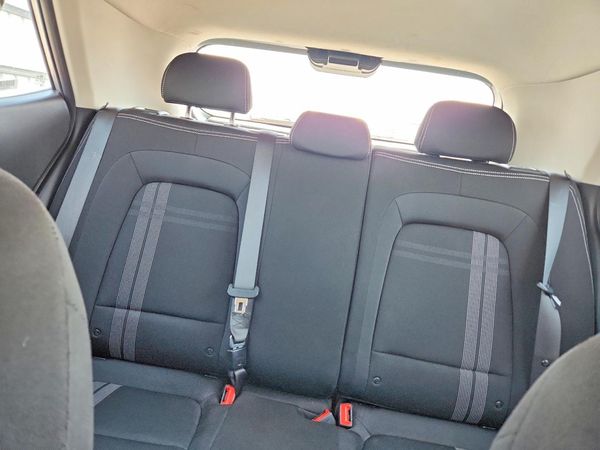 2025 HYUNDAI VENUE SEL, Limited