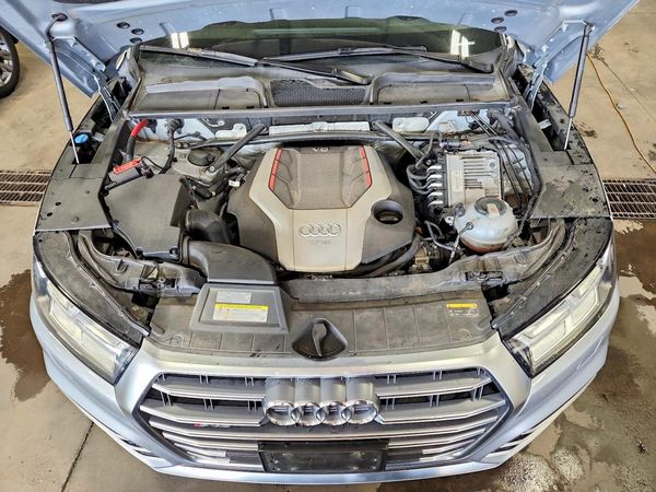 2020 AUDI SQ5 quattro Premium Plus