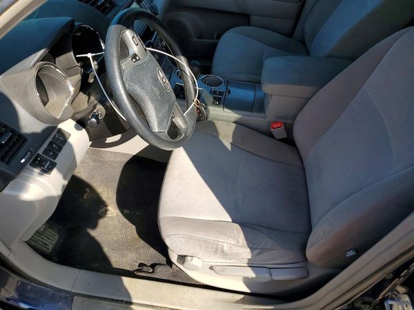 2013 TOYOTA HIGHLANDER Base/Hybrid