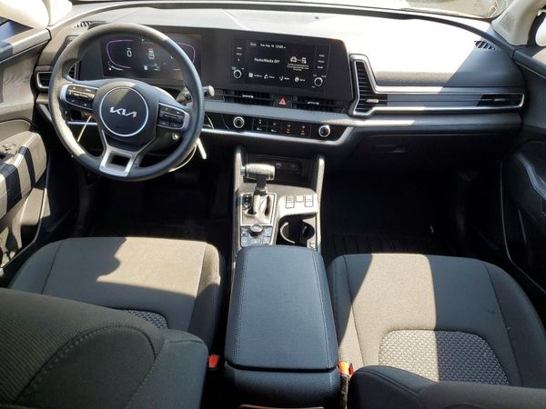 2025 KIA SPORTAGE LX