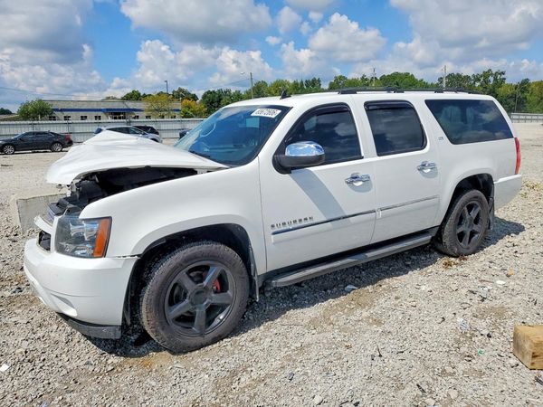 2013 CHEVROLET SUBURBAN
