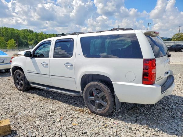 2013 CHEVROLET SUBURBAN LTZ