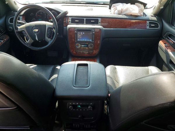 2013 CHEVROLET SUBURBAN LTZ