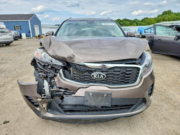 2019 KIA SORENTO L, LX, S