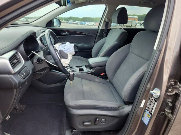 2019 KIA SORENTO L, LX, S