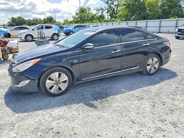 2014 HYUNDAI SONATA