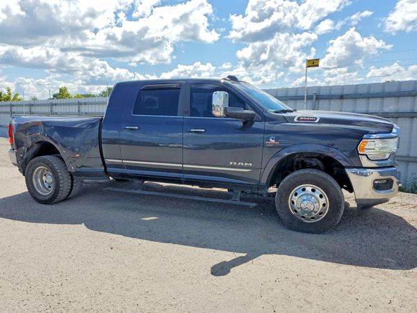 2022 RAM 3500 Limited