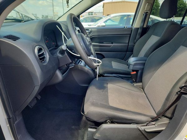 2012 JEEP COMPASS Sport