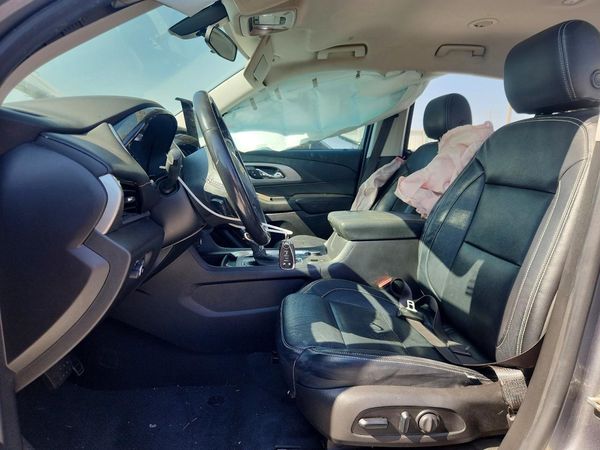 2021 CHEVROLET TRAVERSE LT