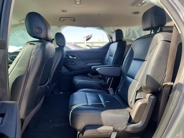 2021 CHEVROLET TRAVERSE LT