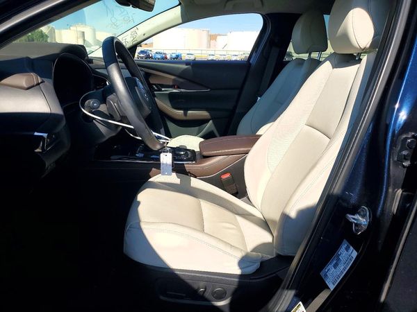 2024 MAZDA CX-30 Premium Package